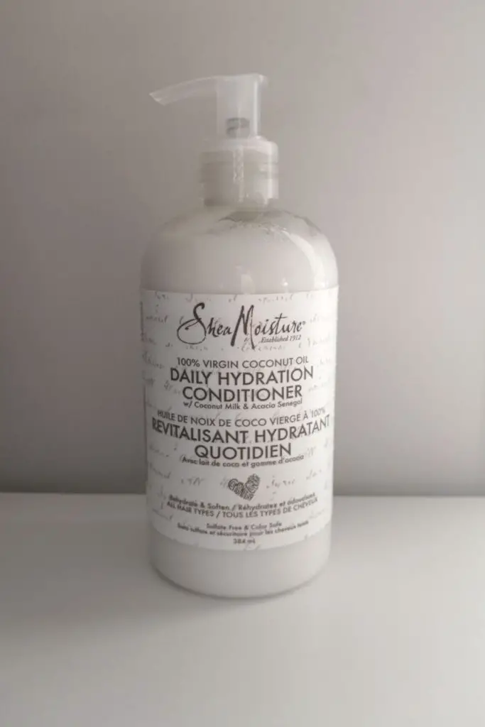 Shea Moisture 100% Virgin Coconut Oil Daily Hydration Conditioner - Curly Girl Product Review