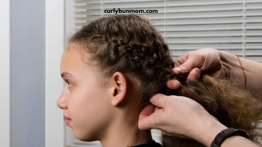 protective hairstyle - toddler curly hair, kids curly hair routine - curly girl method for kids